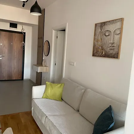 Modern A&f In Center * Skopje