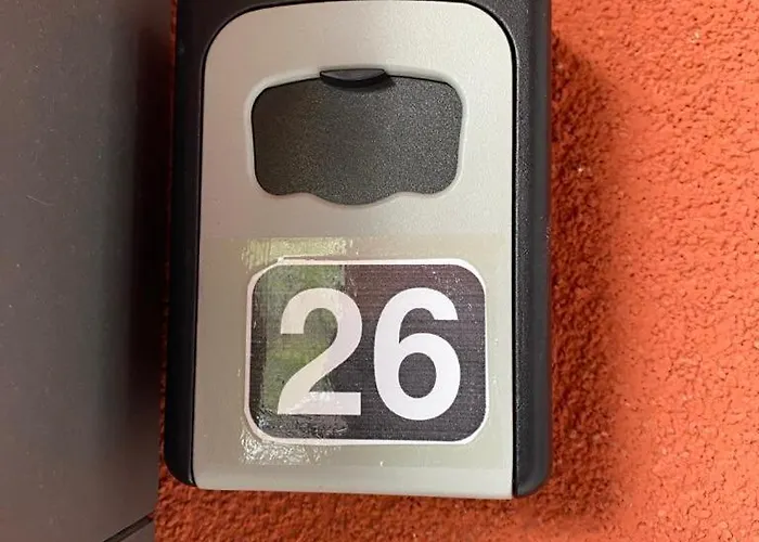 Modern A&f In Center Apartment *