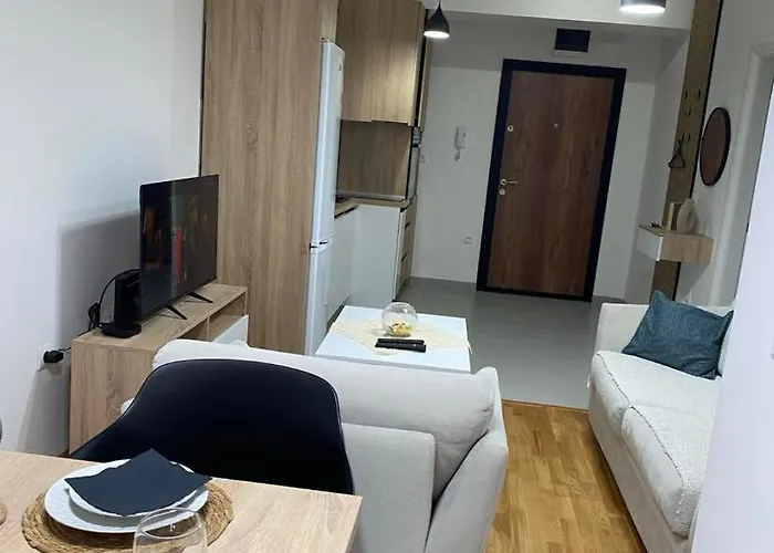 Modern A&f In Center Skopje